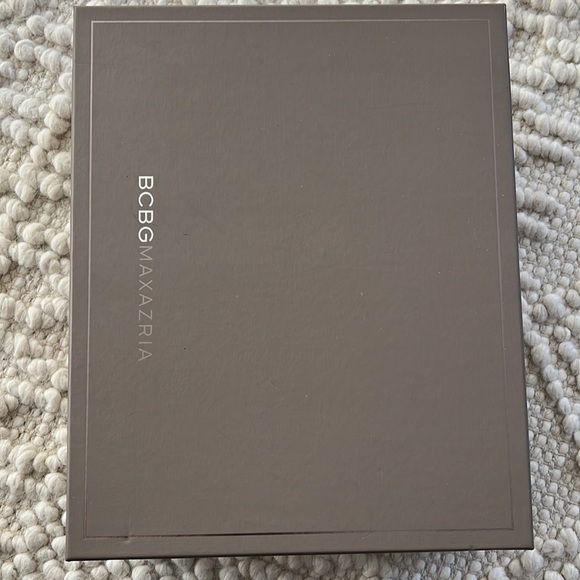 BCBG MaxAzria Amari Sandal - Picture 8 of 8